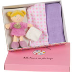 Coffret langes + poupée rose pas cher