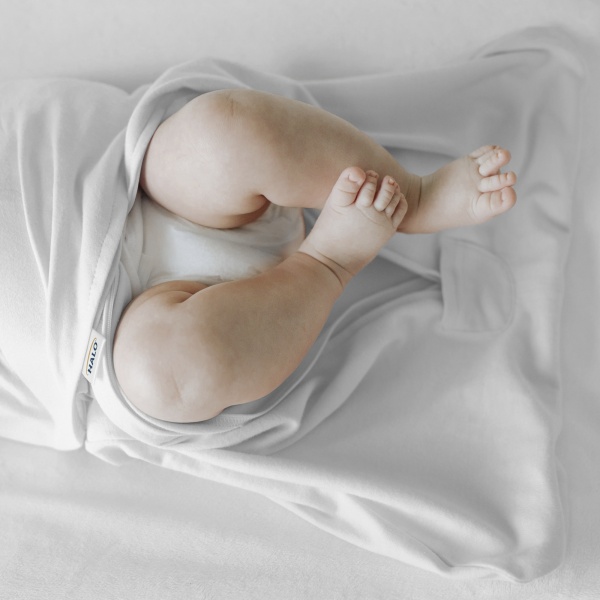 Gigoteuse d'emmaillotage été sleepsack 0-3 mois blanc Halo