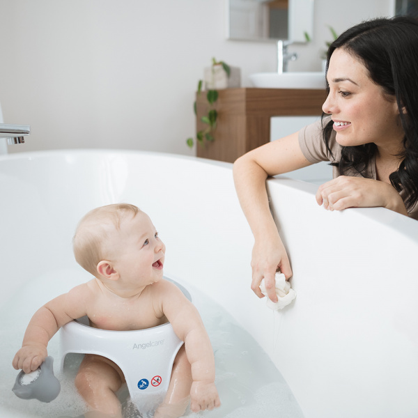 Transat de bain rose et anneau de bain gris Angelcare