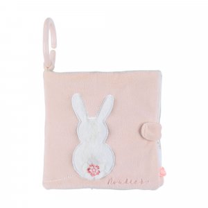 Livre d'activités rosie Noukies