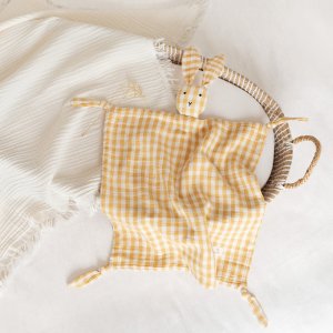 Doudou lapin 40x40 cm ocre / blanc Bemini