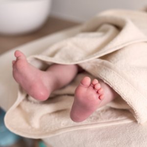 Cape de bain bébé 75x75 cm terry ptilu Bemini