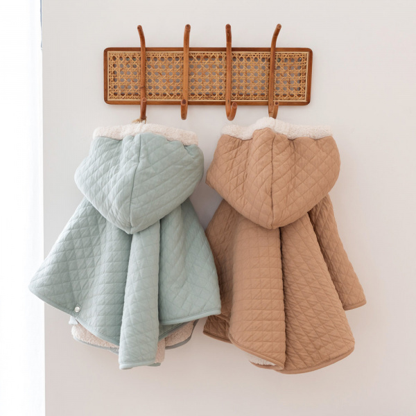 Poncho chaud de voyage pady quilted beige Bemini