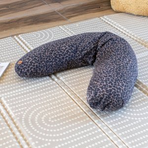 Coussin d’allaitement big flopsy léopard Beaba