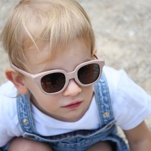 Lunettes de soleil 9-24 mois square guimauve Beaba