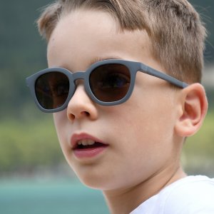 Lunettes de soleil 4-6 ans square gris minéral Beaba