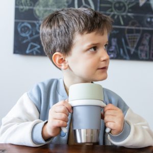 Tasse d’apprentissage 360° en inox click and drink 240 ml galet Beaba