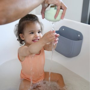 Jouets de bain bébé empilables gigognes en silicone multicouleurs Beaba