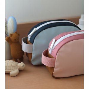 Trousse de toilette faro dusty rose Beaba