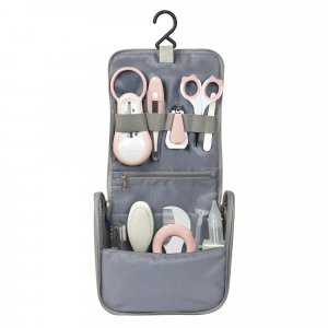 Trousse de toilette nomade 10 accessoires vieux rose Beaba