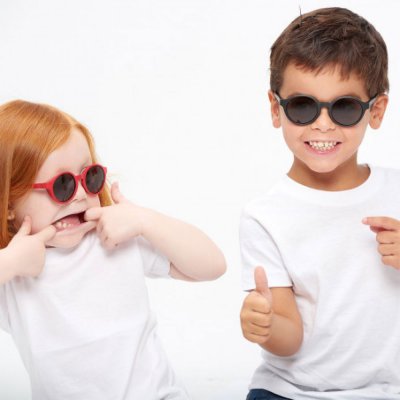 Lunettes de soleil bébé 2-4 ans casual bleu mazarine