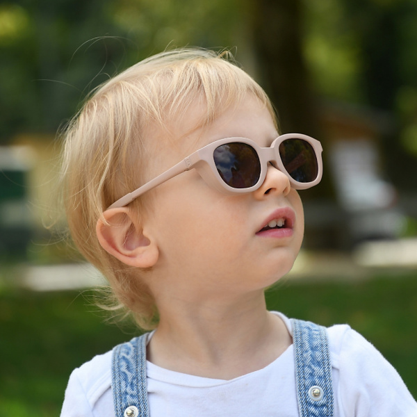 Lunettes de soleil 9-24 mois square guimauve Beaba