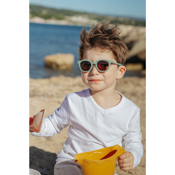 Lunettes de soleil 4-6 ans square sunny vert sauge Beaba