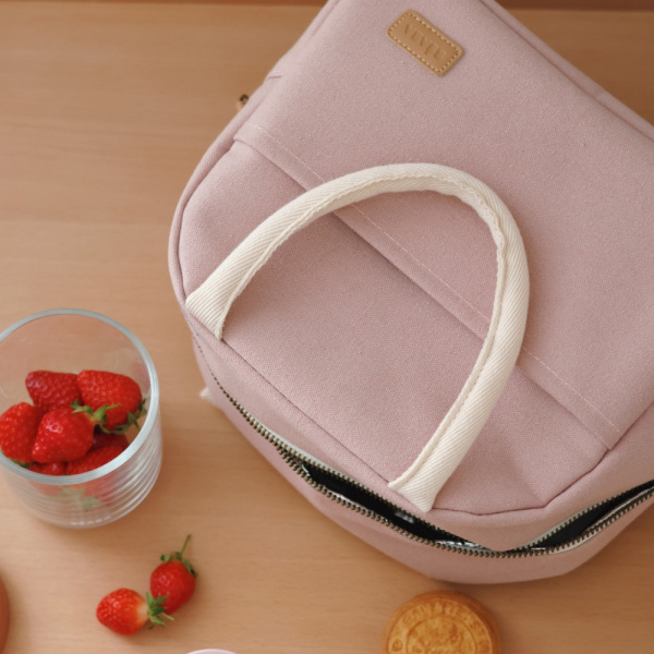 Sac repas isotherme rose poudré Beaba