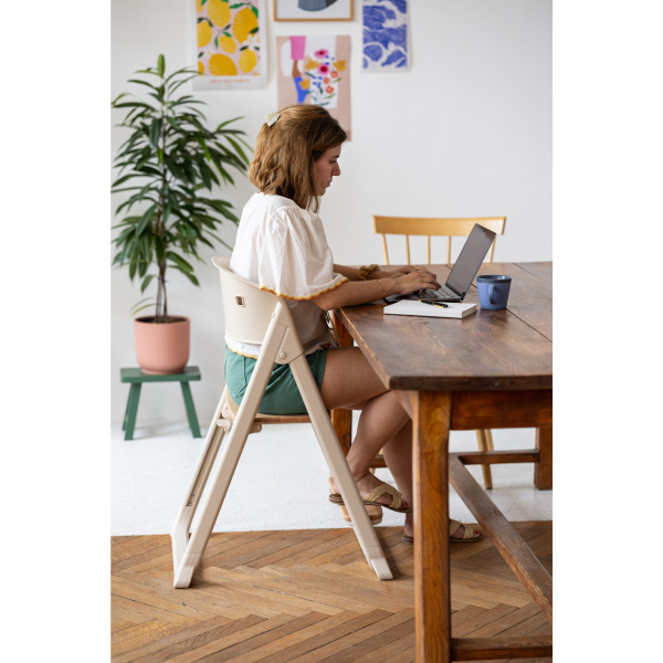 Chaise haute évolutive pliable 5 en 1 evoclick argile Beaba