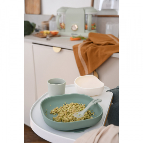 Coffret repas bébé en silicone 4 pièces vert sauge et vert de gris Beaba
