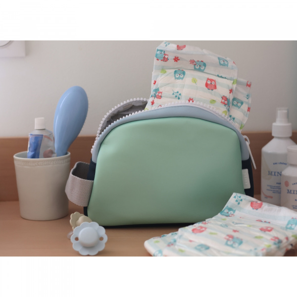 Trousse de toilette faro matcha Beaba