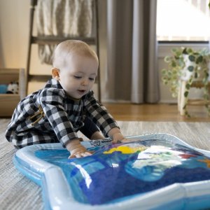 Tapis d'éveil et matelas à eau découverte de l'océan Baby einstein