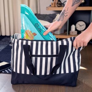 Tapis d'éveil et matelas à eau découverte de l'océan Baby einstein