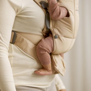 Porte-bébé mini tissé beige Babybjorn