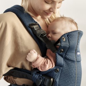 Porte bébé harmony mesh 3d bleu marine Babybjorn
