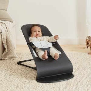 Transat bébé balance soft coton et jersey gris foncé et gris Babybjorn