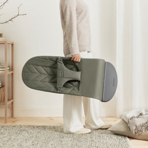 Transat bébé bliss coton matelassé pétale vert foncé Babybjorn