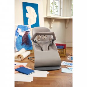 Arche pour transat amis doux tons neutres Babybjorn
