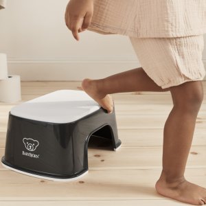 Marche pied enfant noir et blanc Babybjorn