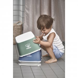 Marche pied enfant vert profond et blanc Babybjorn