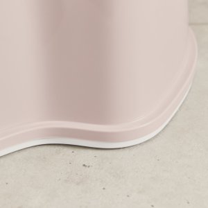 Pot fauteuil rose pastel et blanc Babybjorn