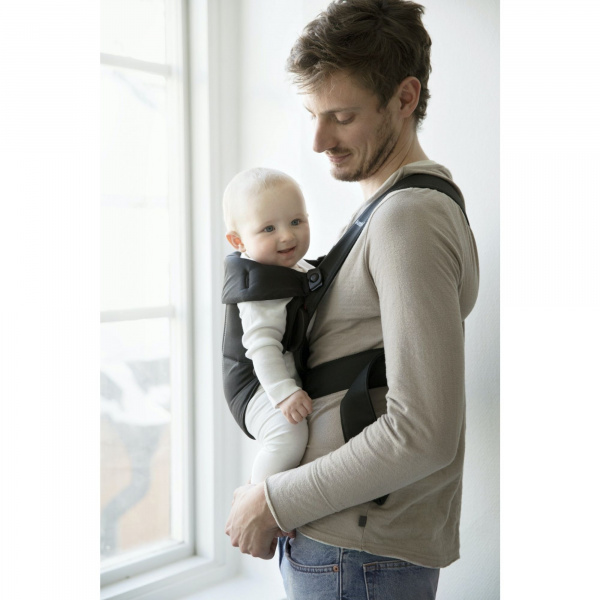 Porte bébé mini coton noir Babybjorn