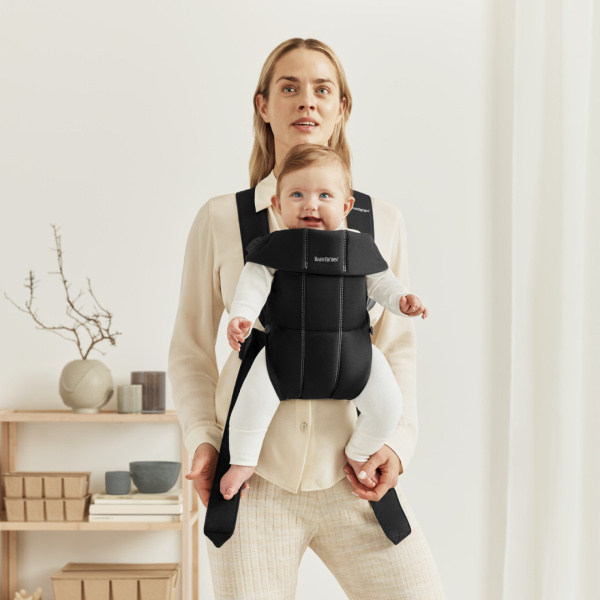 Porte bébé mini coton noir Babybjorn