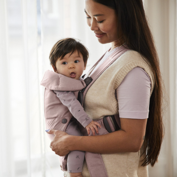 Porte bébé mini coton vieux rose Babybjorn