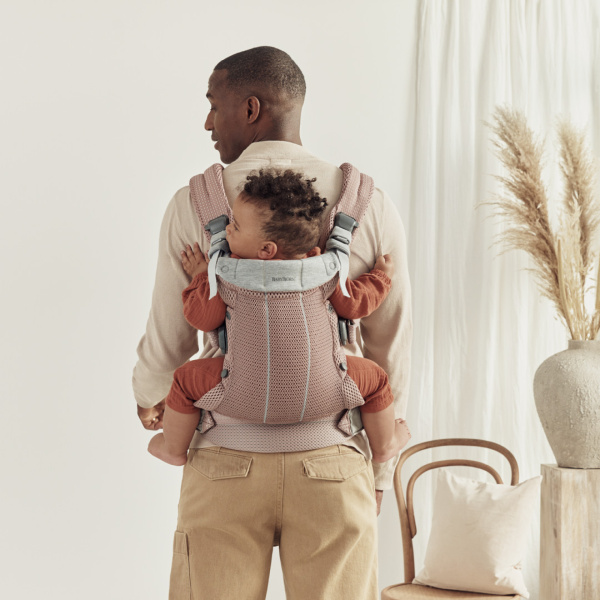 Porte bébé harmony mesh 3d rose clair Babybjorn