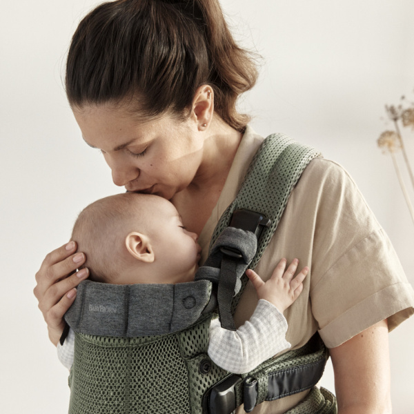 Porte bébé harmony mesh 3d vert foncé Babybjorn