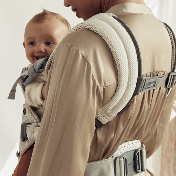 Porte bébé harmony mesh 3d crème Babybjorn