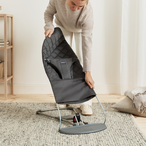 Transat bébé bliss coton matelassé pétale bleu Babybjorn