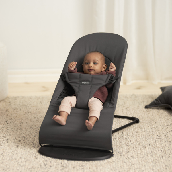 Transat bébé balance soft tissé jersey tri fabric gris foncé Babybjorn