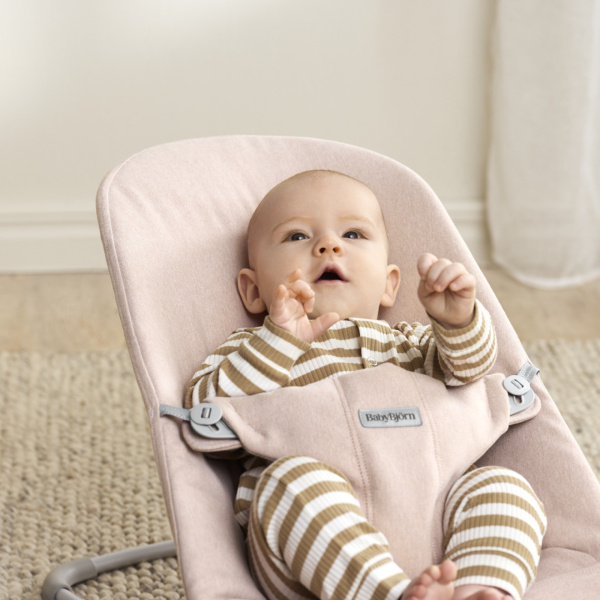 Transat bébé bliss coton matelassé pétale bleu Babybjorn
