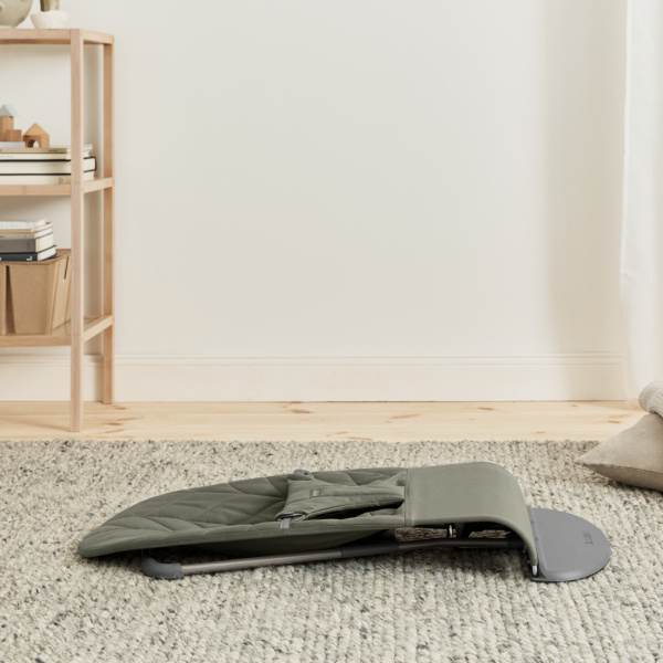 Transat bébé bliss coton matelassé pétale vert foncé Babybjorn