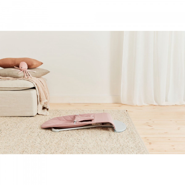 Pack transat bliss tissé matelassage pétale gris sable avec arche de jeux yeux espiègles Babybjorn