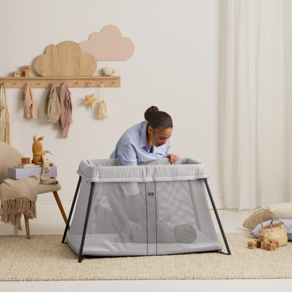 Lit parapluie light argent Babybjorn