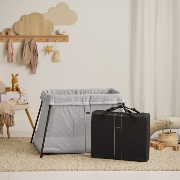Lit parapluie light argent Babybjorn