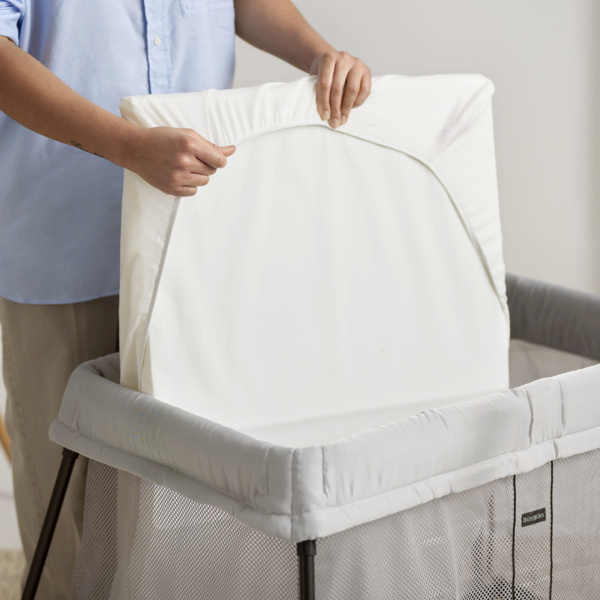 Lit parapluie light argent Babybjorn