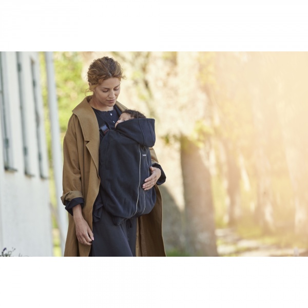 Cape pour porte bébé noir Babybjorn