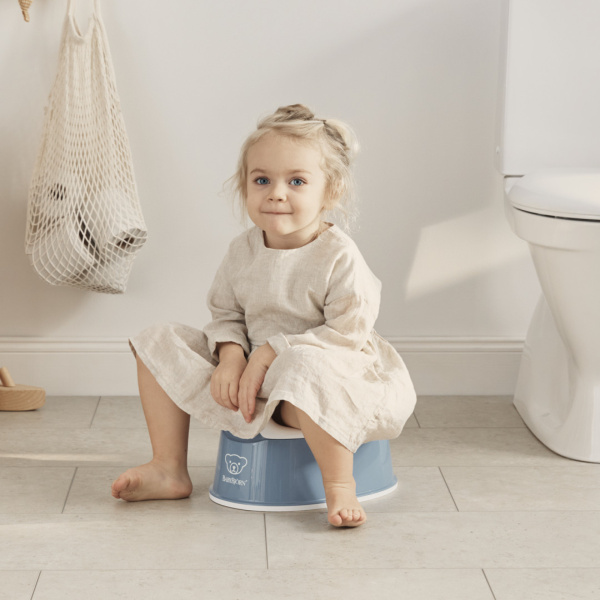Pot smart bleu profond et blanc Babybjorn