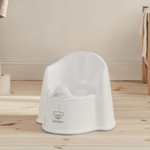 Pot fauteuil blanc et gris Babybjorn