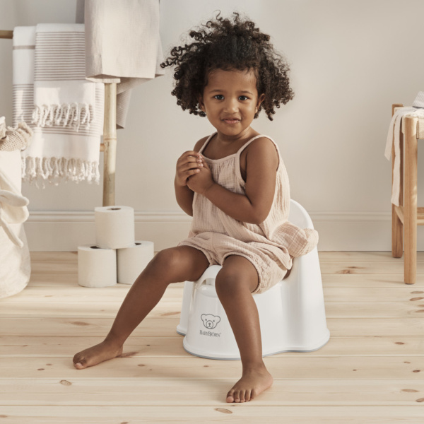 Pot fauteuil blanc et gris Babybjorn