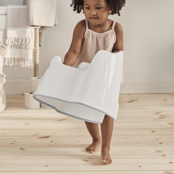 Pot fauteuil blanc et gris Babybjorn